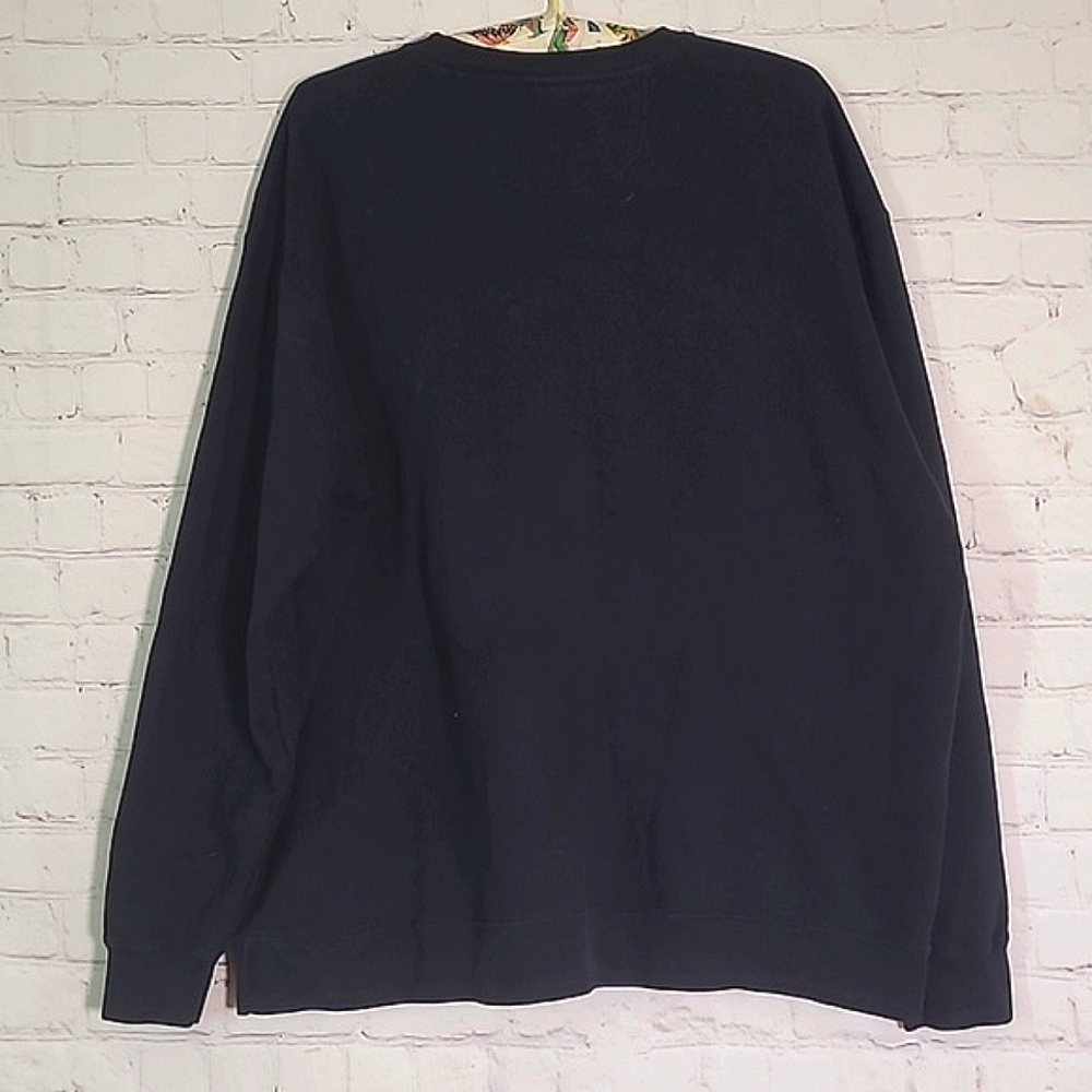 NWOT Disney Cruella Crewneck Black Red Print Ring Spun Sweater Womens Size 2XL - Picture 12 of 16